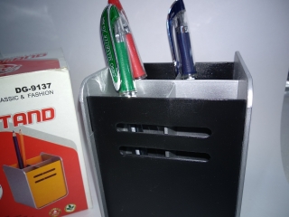 Стакан для ручек