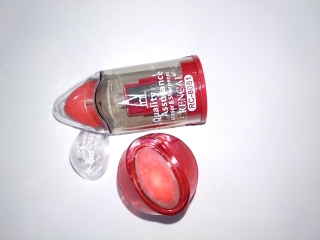 Точилка с резинкой