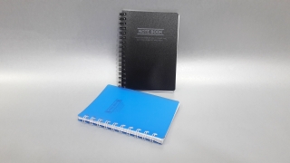 Блокнот средний на пружине