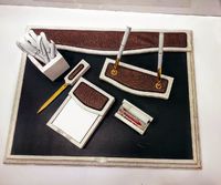 Набор для руководителя белый с тайником