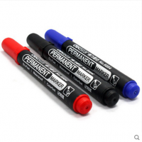 маркер перманентный deli 6884